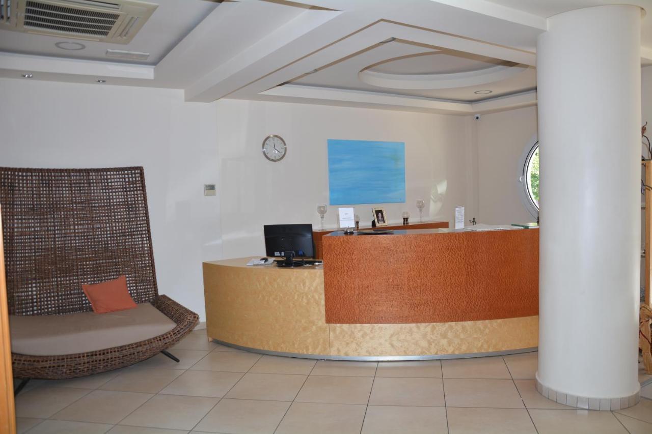 Poseidon Hotel Paralia  Luaran gambar